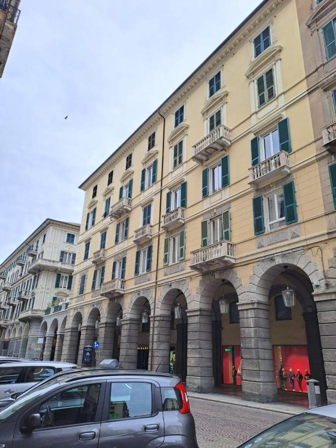 Appartamento In Centro Savona Eksteriør billede